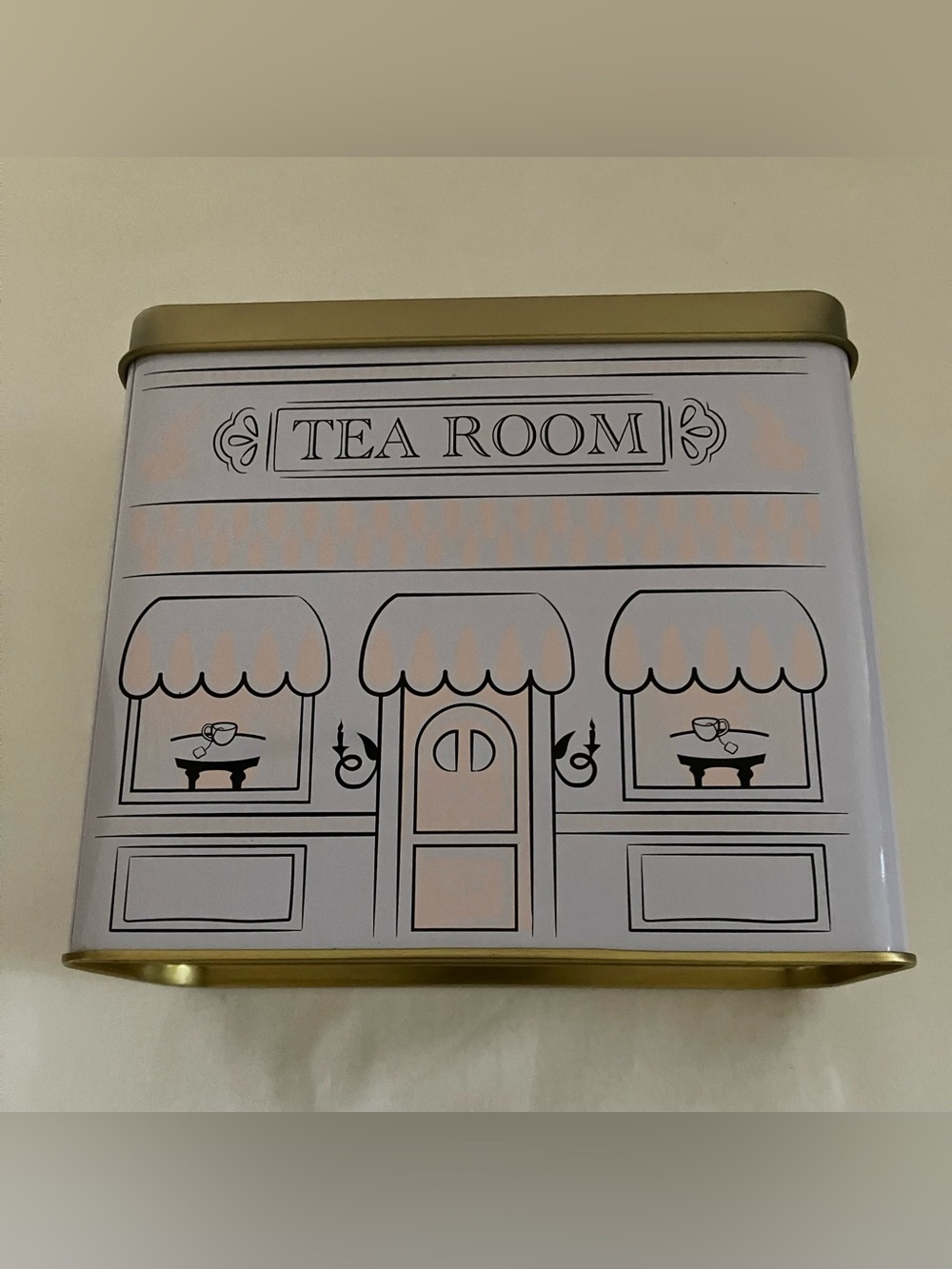 Tea Room Decorative Tea Tin - Pink and Gold